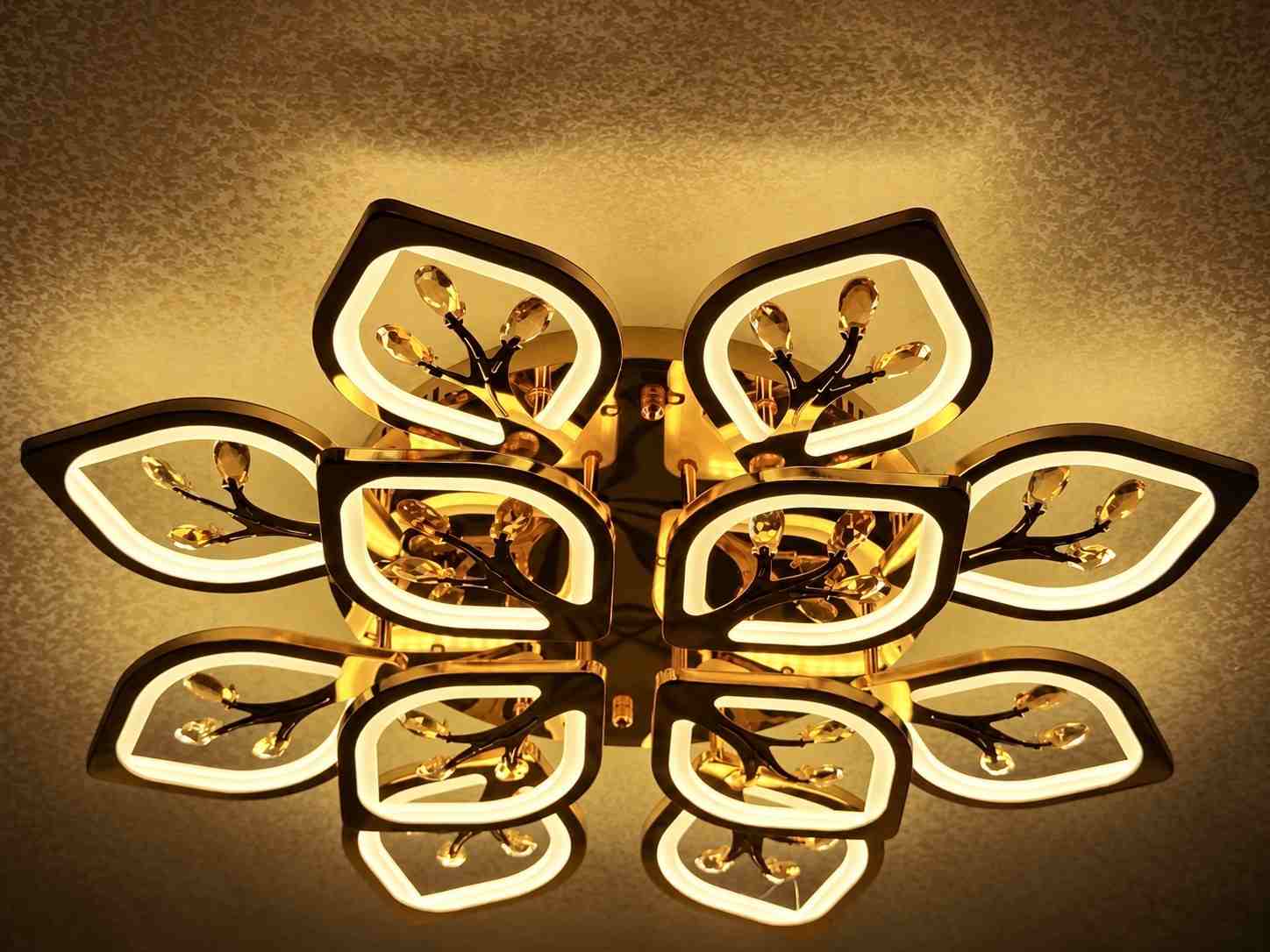 Noble Blossom LED Ceiling Lamp